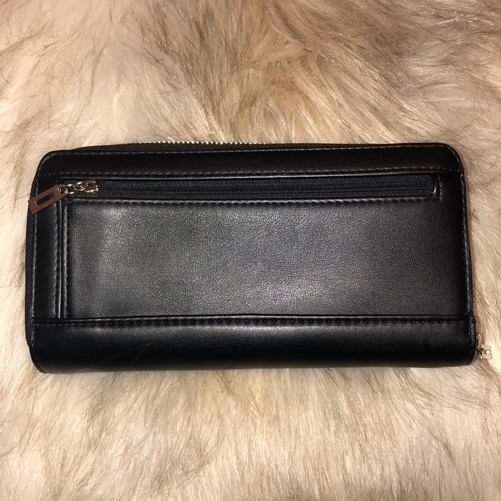 🖤Guess Wallet🖤 - Picture 2 of 3